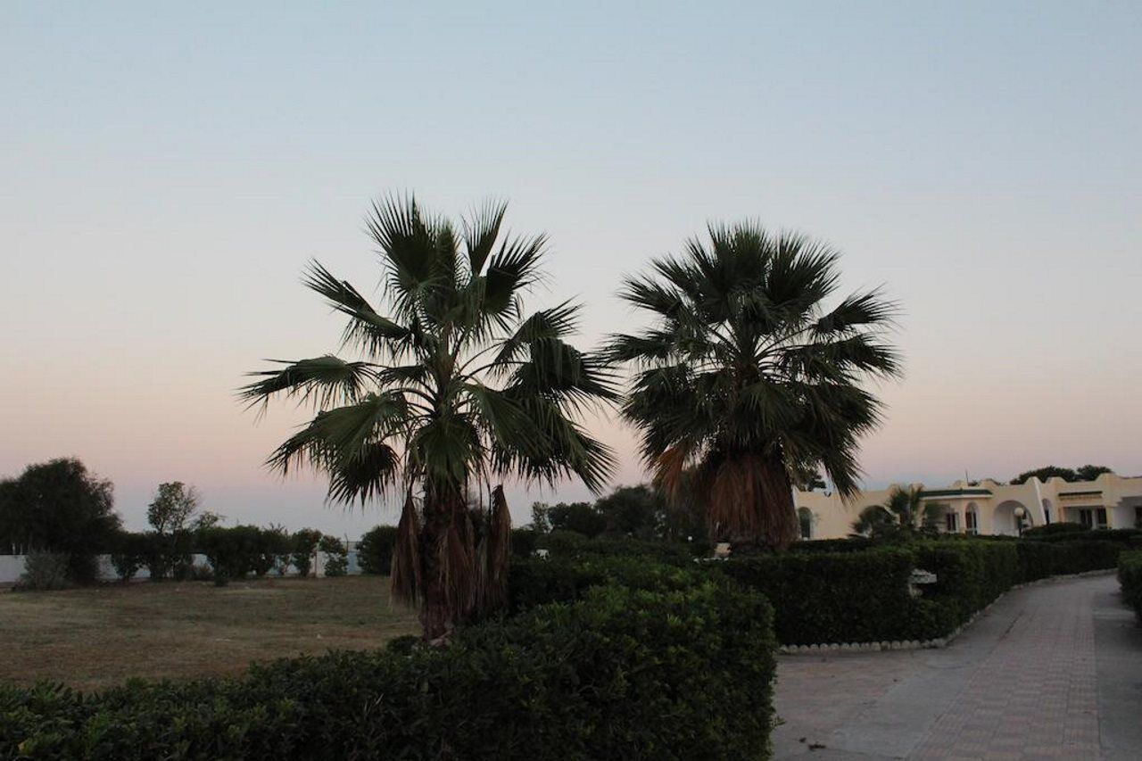 Hotel Complexe Touristique Sidi Salem Bizerte Exterior foto